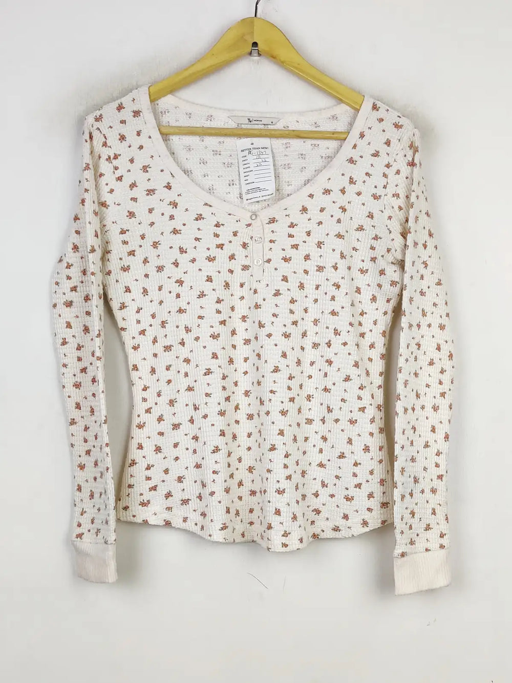 Buy online pre-used pre-loved 100% authentic & Original branded Tu (PJ-1347) available in Pakistan. Top international brands avilable.