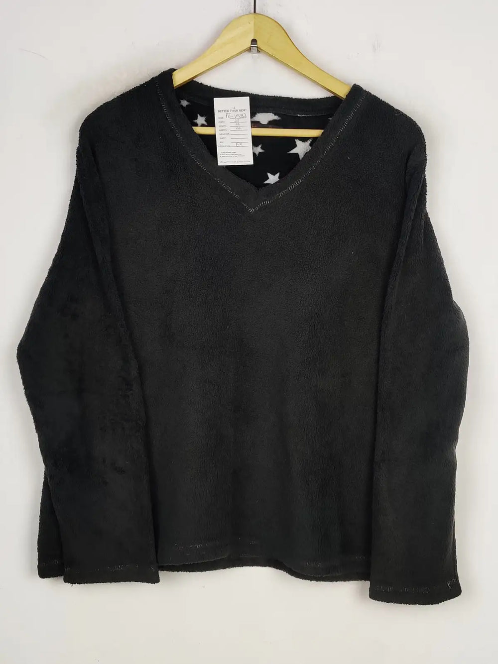 Buy online pre-used pre-loved 100% authentic & Original branded Love To Loung (PJ-1582) available in Pakistan. Top international brands avilable.