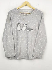 Buy online pre-used pre-loved 100% authentic & Original branded F&F (PJ-385) available in Pakistan. Top international brands avilable.