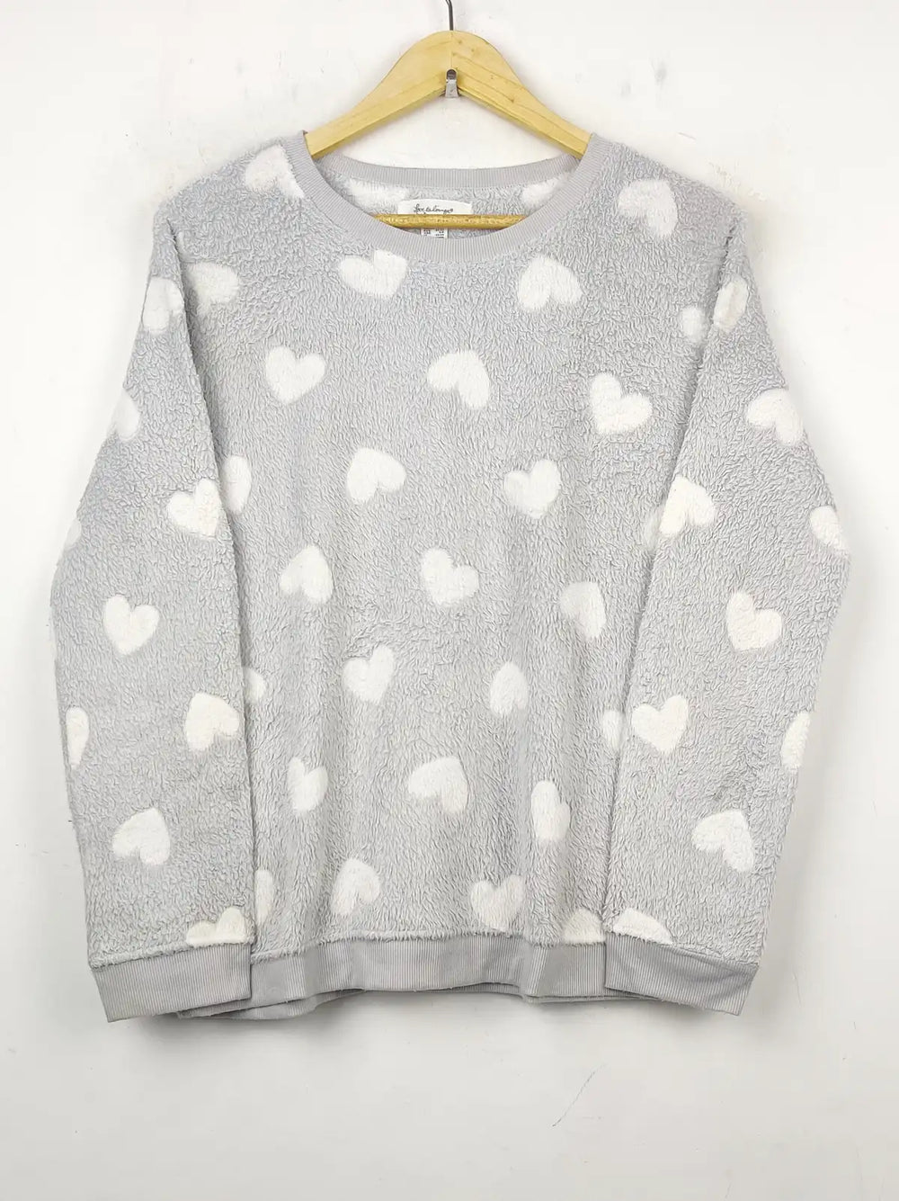 Buy online pre-used pre-loved 100% authentic & Original branded Primark (PJ-393) available in Pakistan. Top international brands avilable.