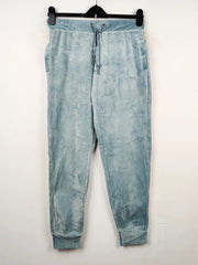 Love To Lounge (PJ-423)