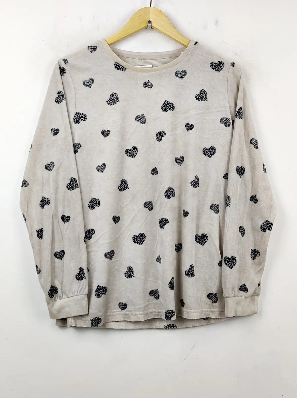 Buy online pre-used pre-loved 100% authentic & Original branded Primark (PJ-438) available in Pakistan. Top international brands avilable.