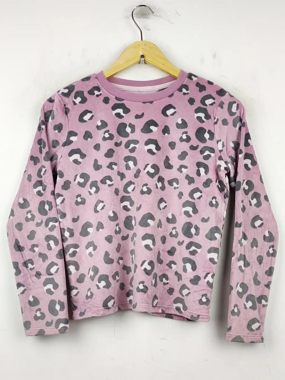 Buy online pre-used pre-loved 100% authentic & Original branded George (PJ-501) available in Pakistan. Top international brands avilable.