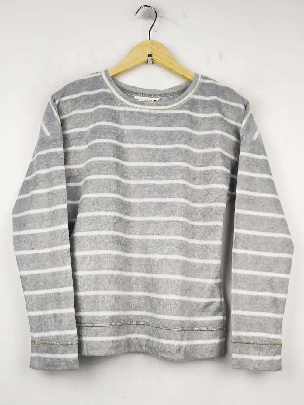 Buy online pre-used pre-loved 100% authentic & Original branded Marks & Spencer (PJ-521) available in Pakistan. Top international brands avilable.