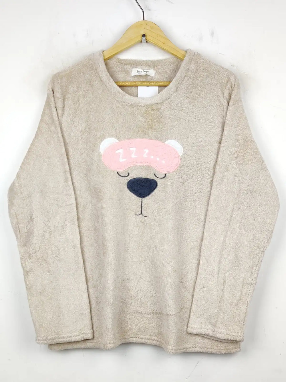 Buy online pre-used pre-loved 100% authentic & Original branded Love To Lounge (PJ-576) available in Pakistan. Top international brands avilable.