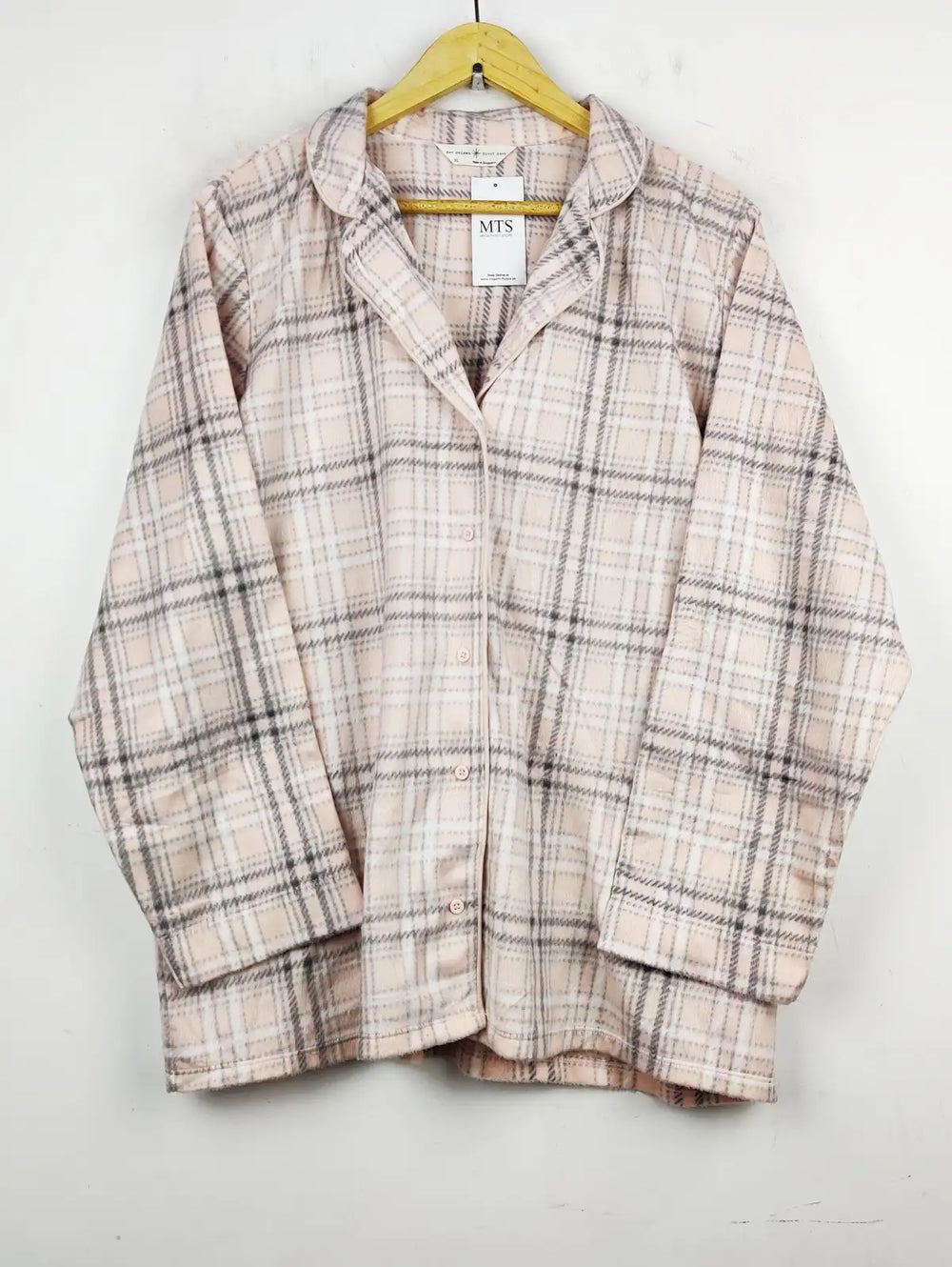 Buy online pre-used pre-loved 100% authentic & Original branded Primark (PJ-635) available in Pakistan. Top international brands avilable.