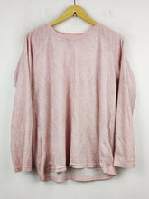 Buy online pre-used pre-loved 100% authentic & Original branded Love To Lounge (PJ-686) available in Pakistan. Top international brands avilable.