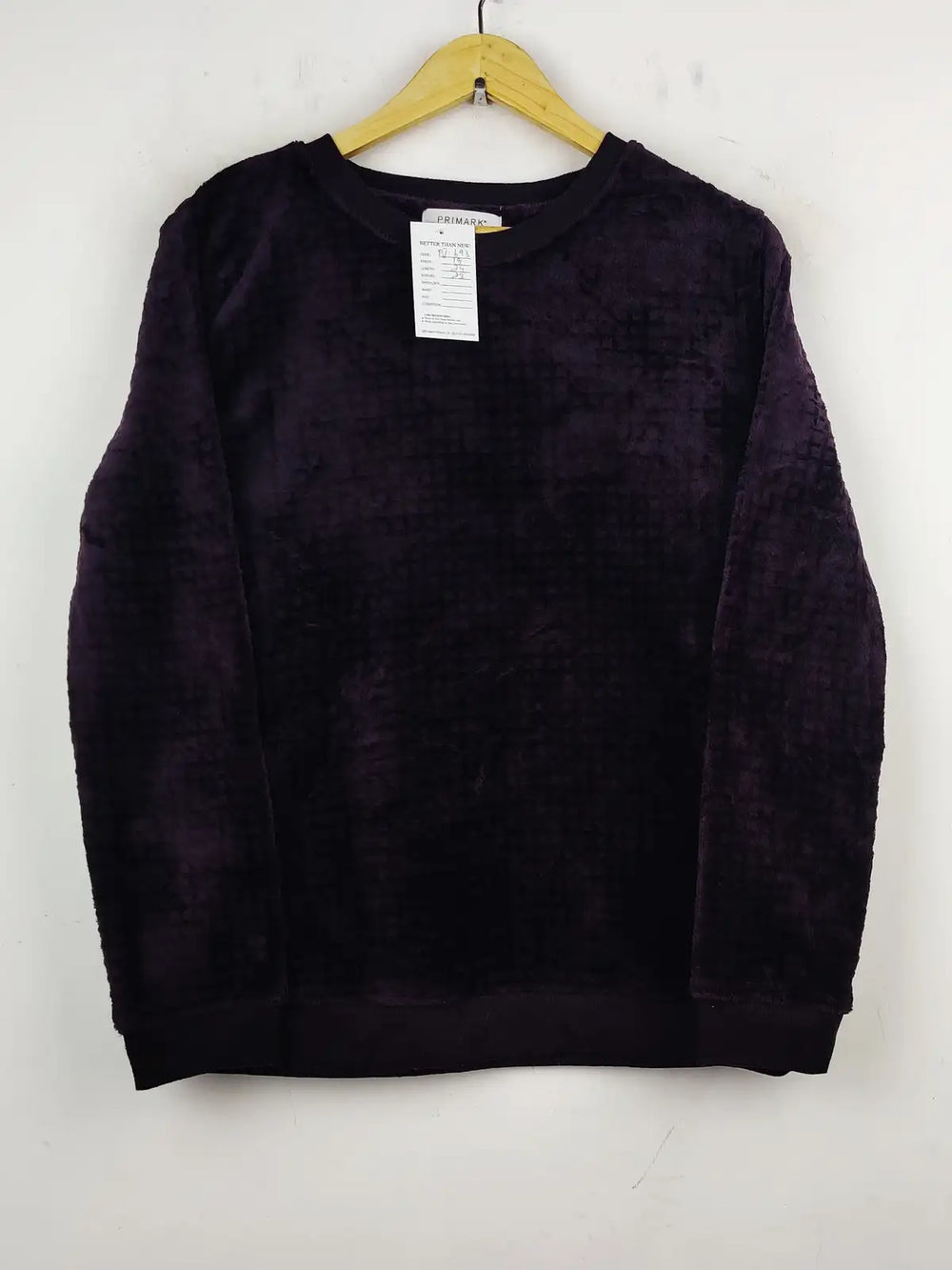 Buy online pre-used pre-loved 100% authentic & Original branded Primark (PJ-693) available in Pakistan. Top international brands avilable.