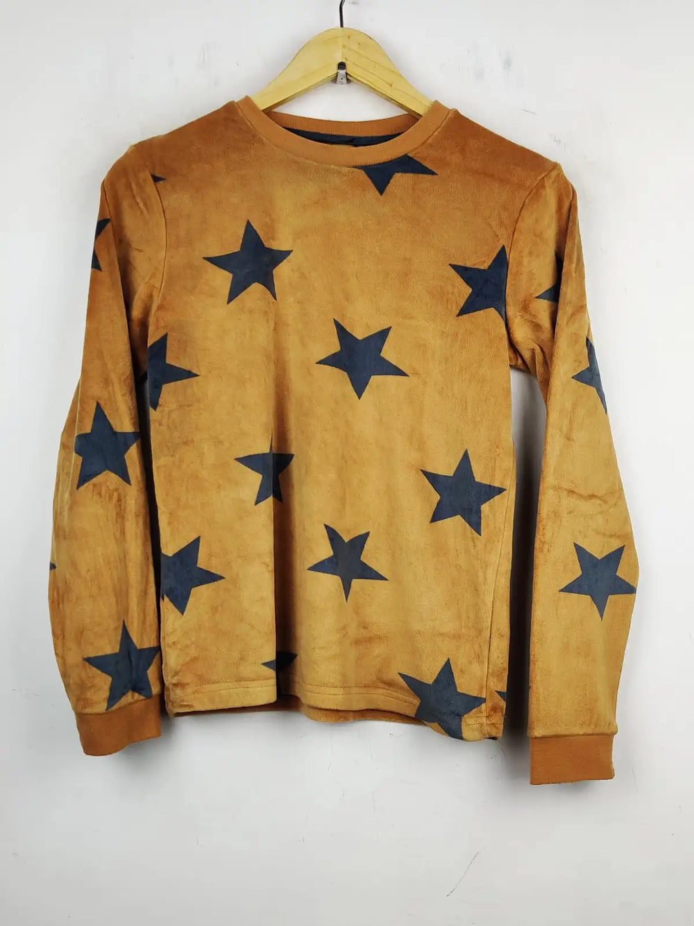 Buy online pre-used pre-loved 100% authentic & Original branded George (PJ-697) available in Pakistan. Top international brands avilable.