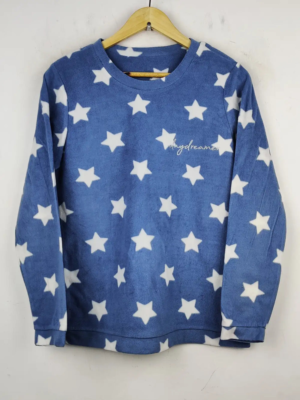 Buy online pre-used pre-loved 100% authentic & Original branded Love To Lounge (PJ-706) available in Pakistan. Top international brands avilable.