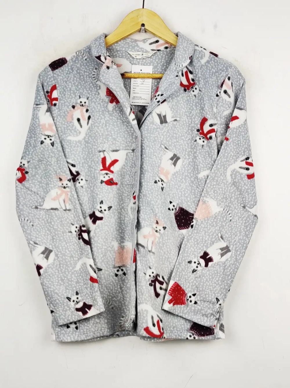 Buy online pre-used pre-loved 100% authentic & Original branded Marks & Spencer (PJ-707) available in Pakistan. Top international brands avilable.