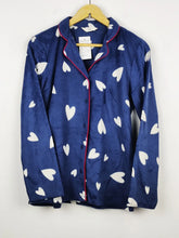 Buy online pre-used pre-loved 100% authentic & Original branded Marks & Spencer (PJ-823) available in Pakistan. Top international brands avilable.