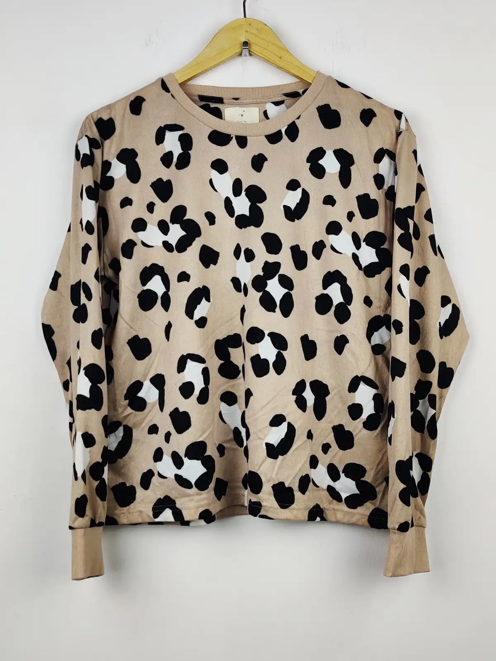 Buy online pre-used pre-loved 100% authentic & Original branded Time To Dream (PJ-829) available in Pakistan. Top international brands avilable.