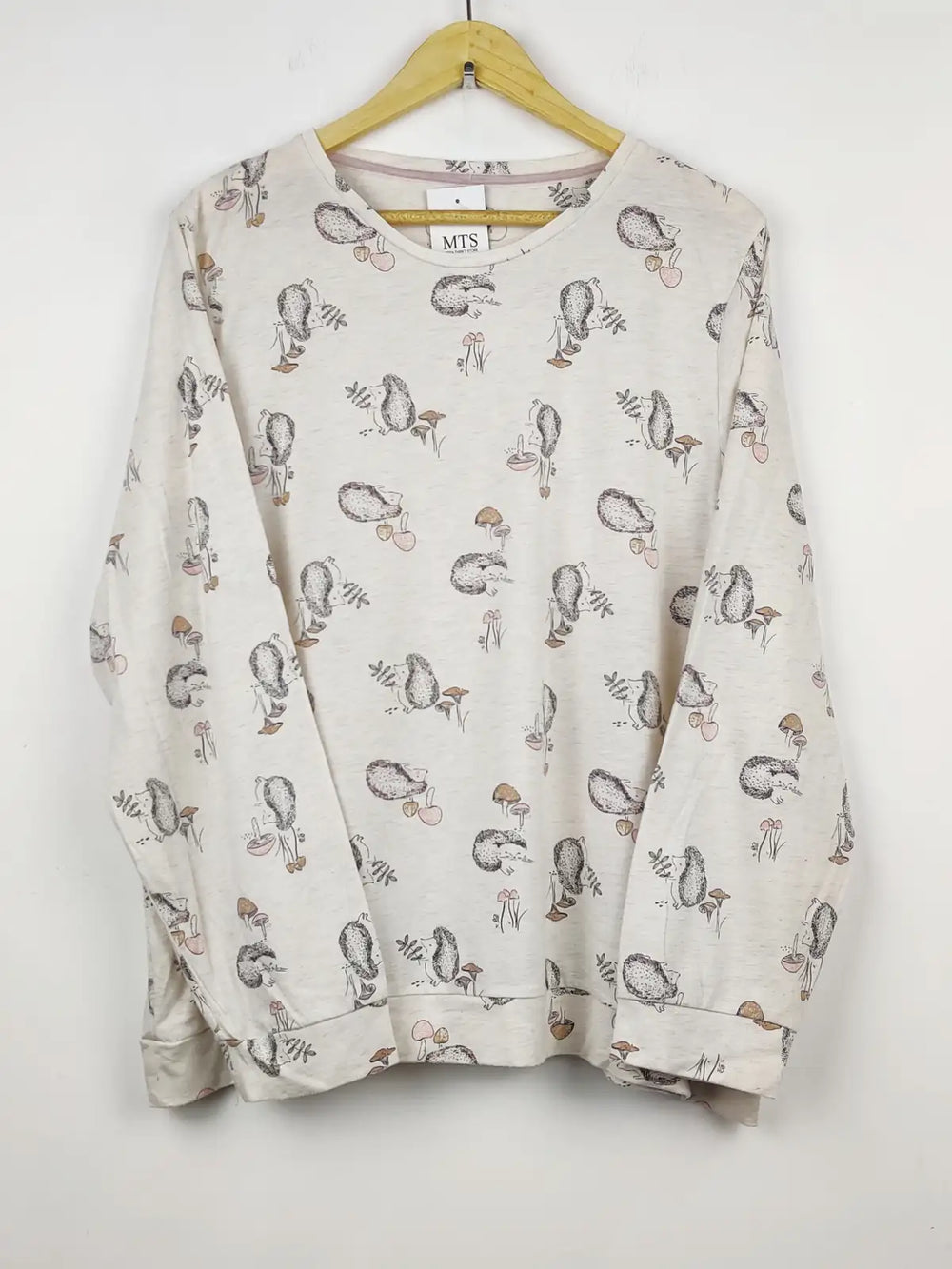 Buy online pre-used pre-loved 100% authentic & Original branded Nutmeg (PJ-841) available in Pakistan. Top international brands avilable.