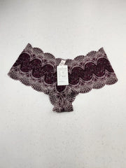 Buy online pre-used pre-loved 100% authentic & Original branded Victorias Secret (PU-1070) available in Pakistan. Top international brands avilable.