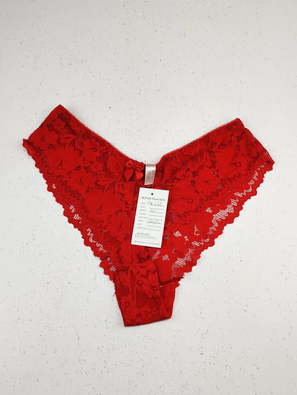 Buy online pre-used pre-loved 100% authentic & Original branded Unknown Brand (PU-112) available in Pakistan. Top international brands avilable.