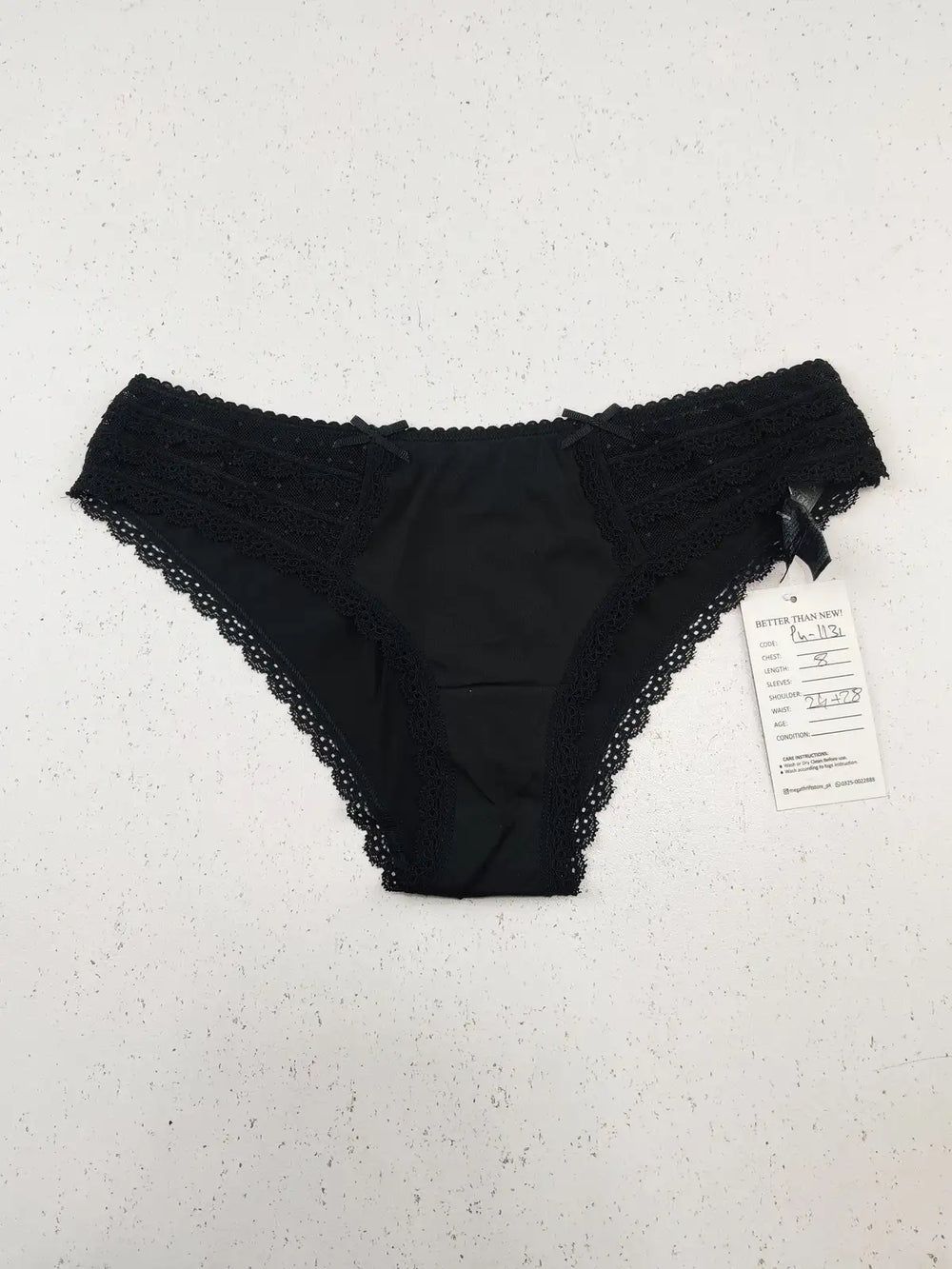 Buy online pre-used pre-loved 100% authentic & Original branded Marks & Spencer (PU-1131) available in Pakistan. Top international brands avilable.