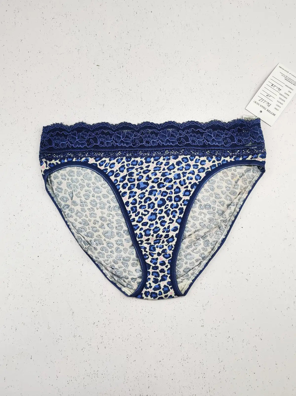 Buy online pre-used pre-loved 100% authentic & Original branded Marks & Spencer (PU-117) available in Pakistan. Top international brands avilable.