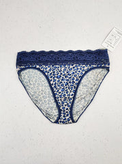 Buy online pre-used pre-loved 100% authentic & Original branded Marks & Spencer (PU-117) available in Pakistan. Top international brands avilable.