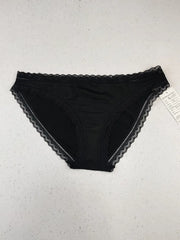 Buy online pre-used pre-loved 100% authentic & Original branded Marks & Spencer (PU-1187) available in Pakistan. Top international brands avilable.
