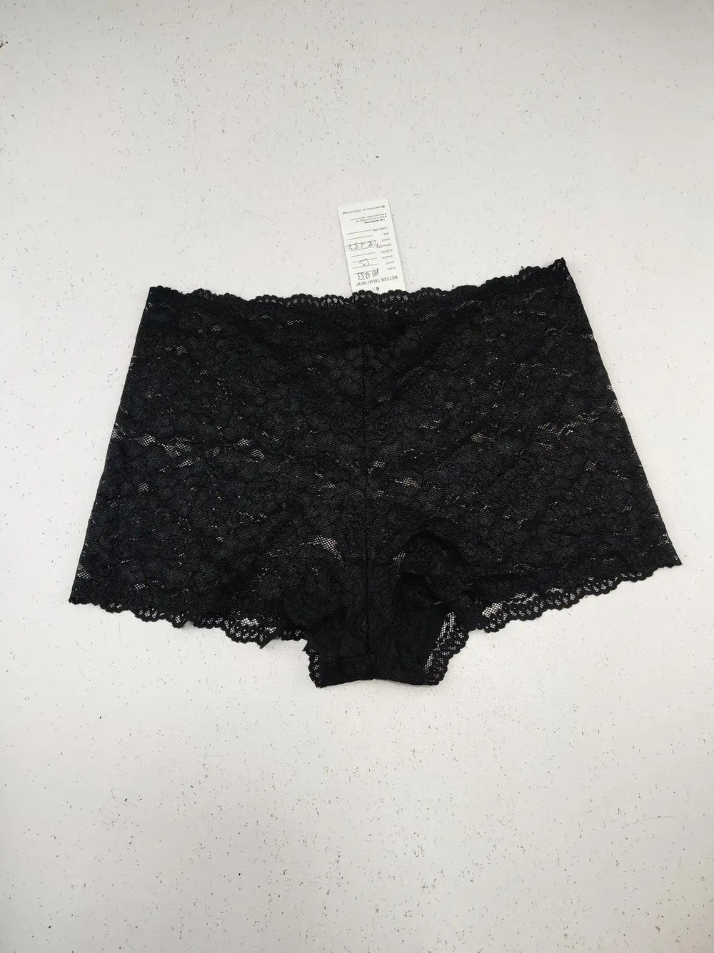 Buy online pre-used pre-loved 100% authentic & Original branded Unknown Brand (PU-1233) available in Pakistan. Top international brands avilable.