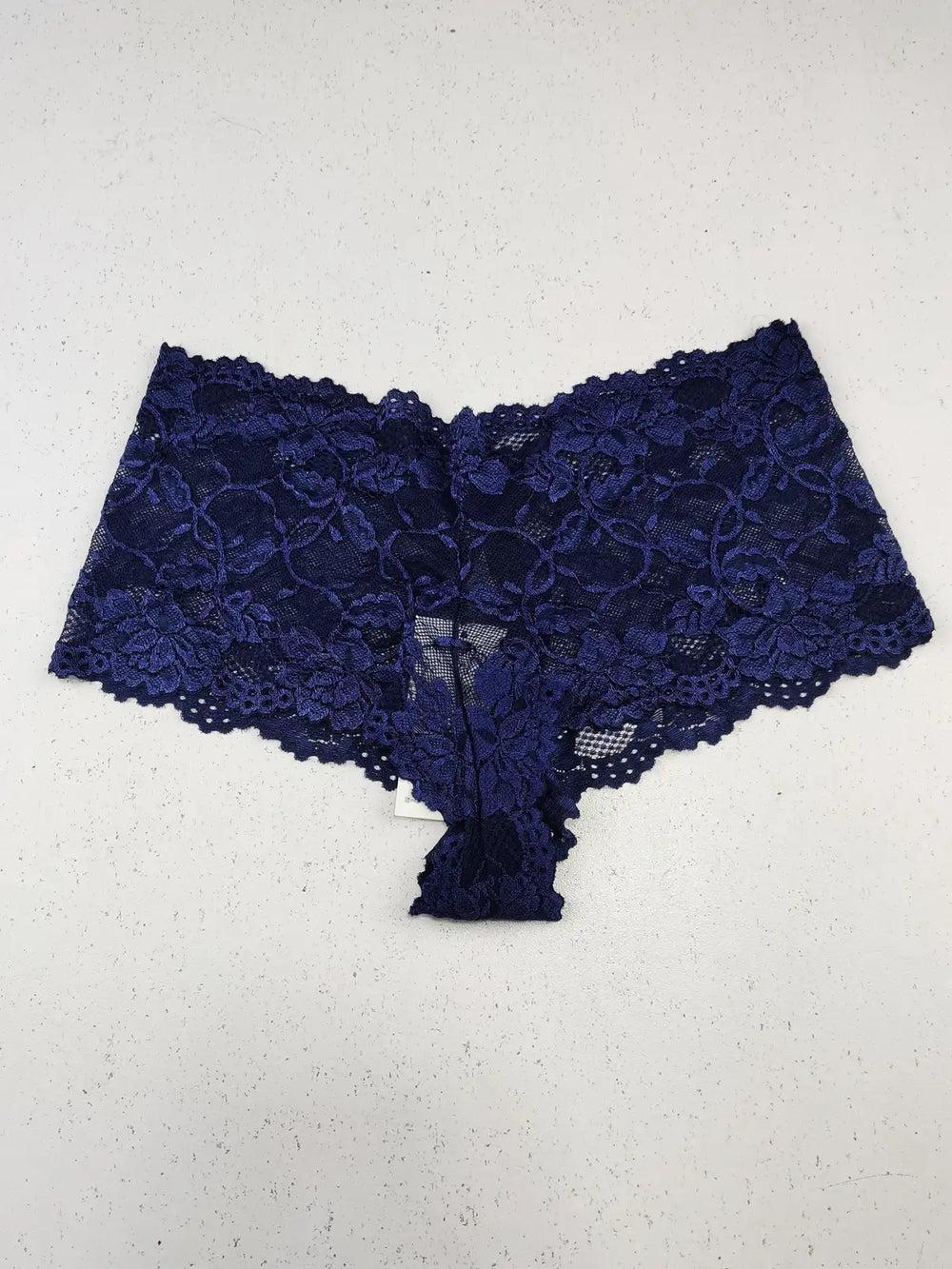 Buy online pre-used pre-loved 100% authentic & Original branded Marks & Spencer (PU-1246) available in Pakistan. Top international brands avilable.