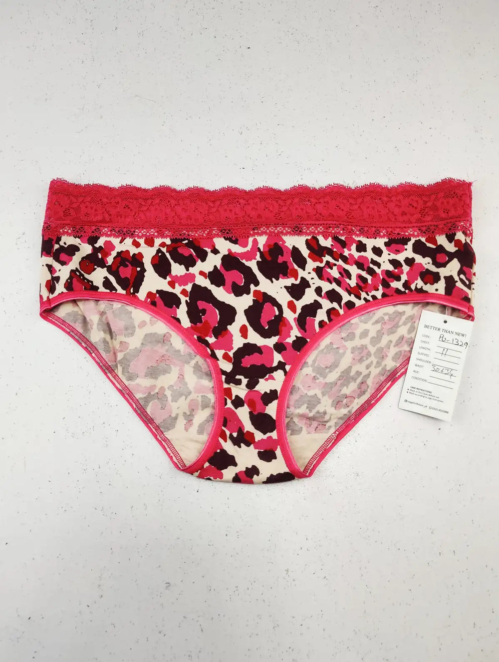 Buy online pre-used pre-loved 100% authentic & Original branded Marks & Spencer (PU-1329) available in Pakistan. Top international brands avilable.