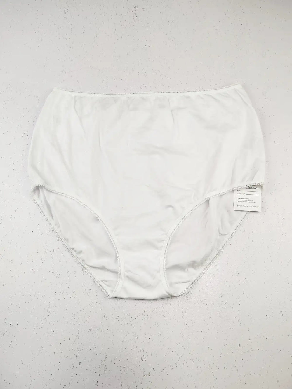 Buy online pre-used pre-loved 100% authentic & Original branded Marks & Spencer (PU-1420) available in Pakistan. Top international brands avilable.
