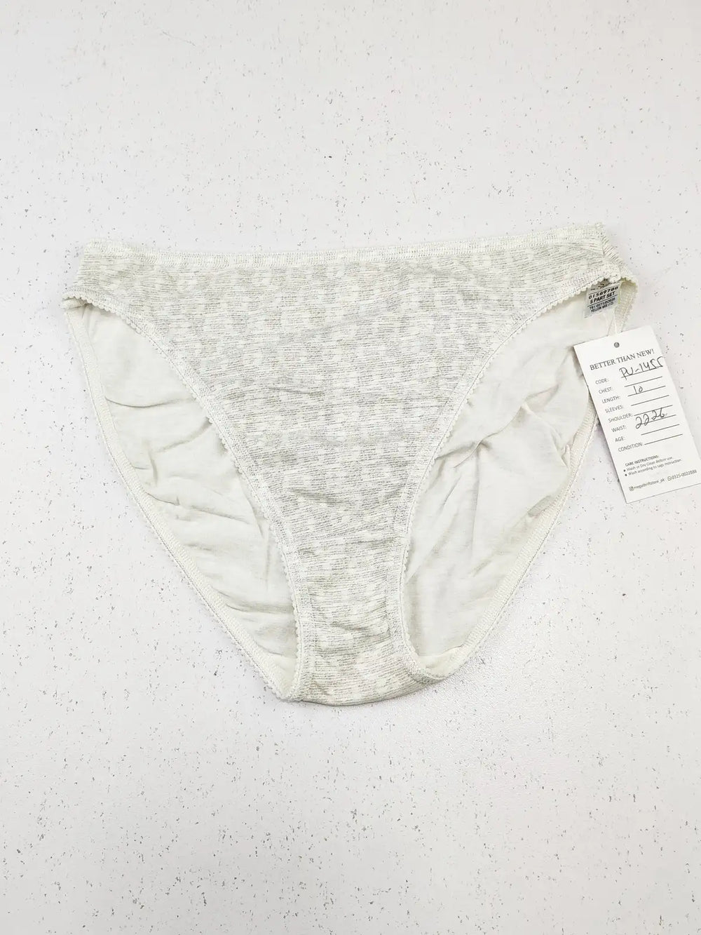 Buy online pre-used pre-loved 100% authentic & Original branded Marks & Spencer (PU-1455) available in Pakistan. Top international brands avilable.