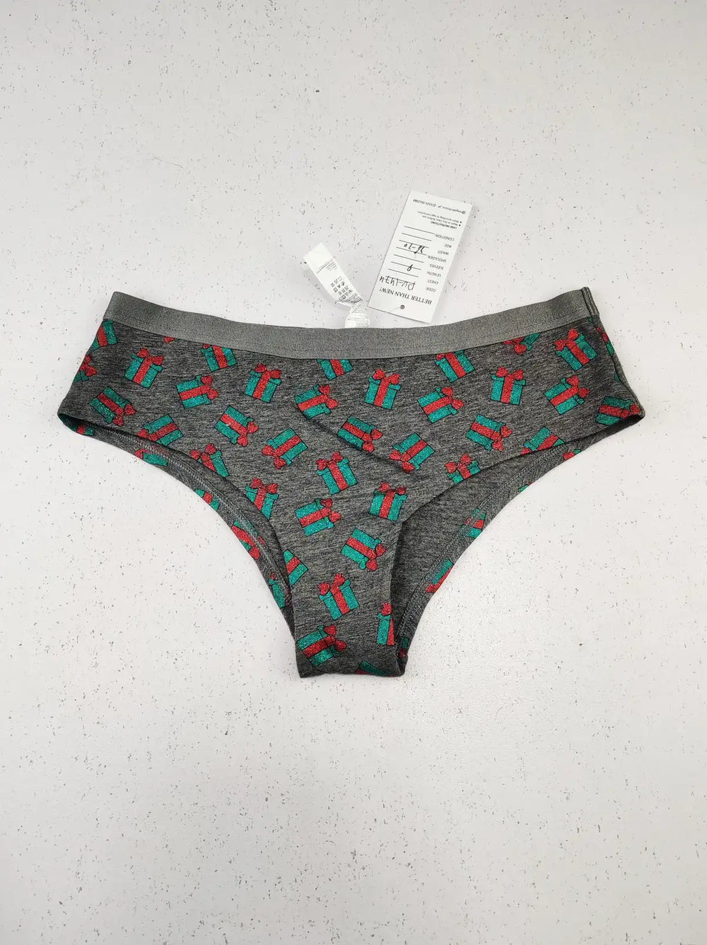 Buy online pre-used pre-loved 100% authentic & Original branded Tezenis (PU-1474) available in Pakistan. Top international brands avilable.