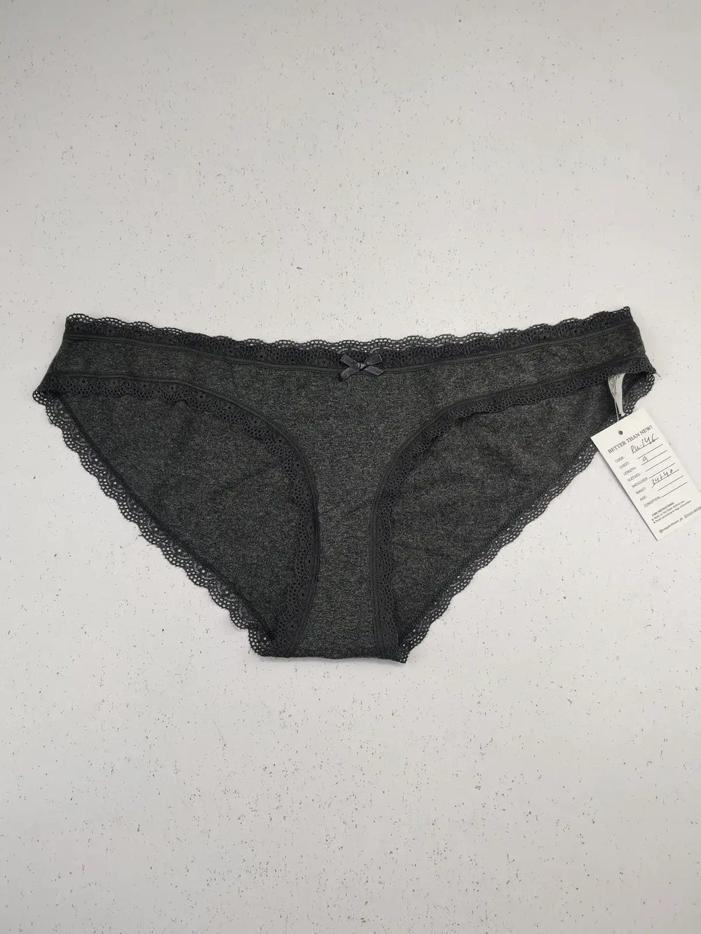 Buy online pre-used pre-loved 100% authentic & Original branded Marks & Spencer (PU-147) available in Pakistan. Top international brands avilable.
