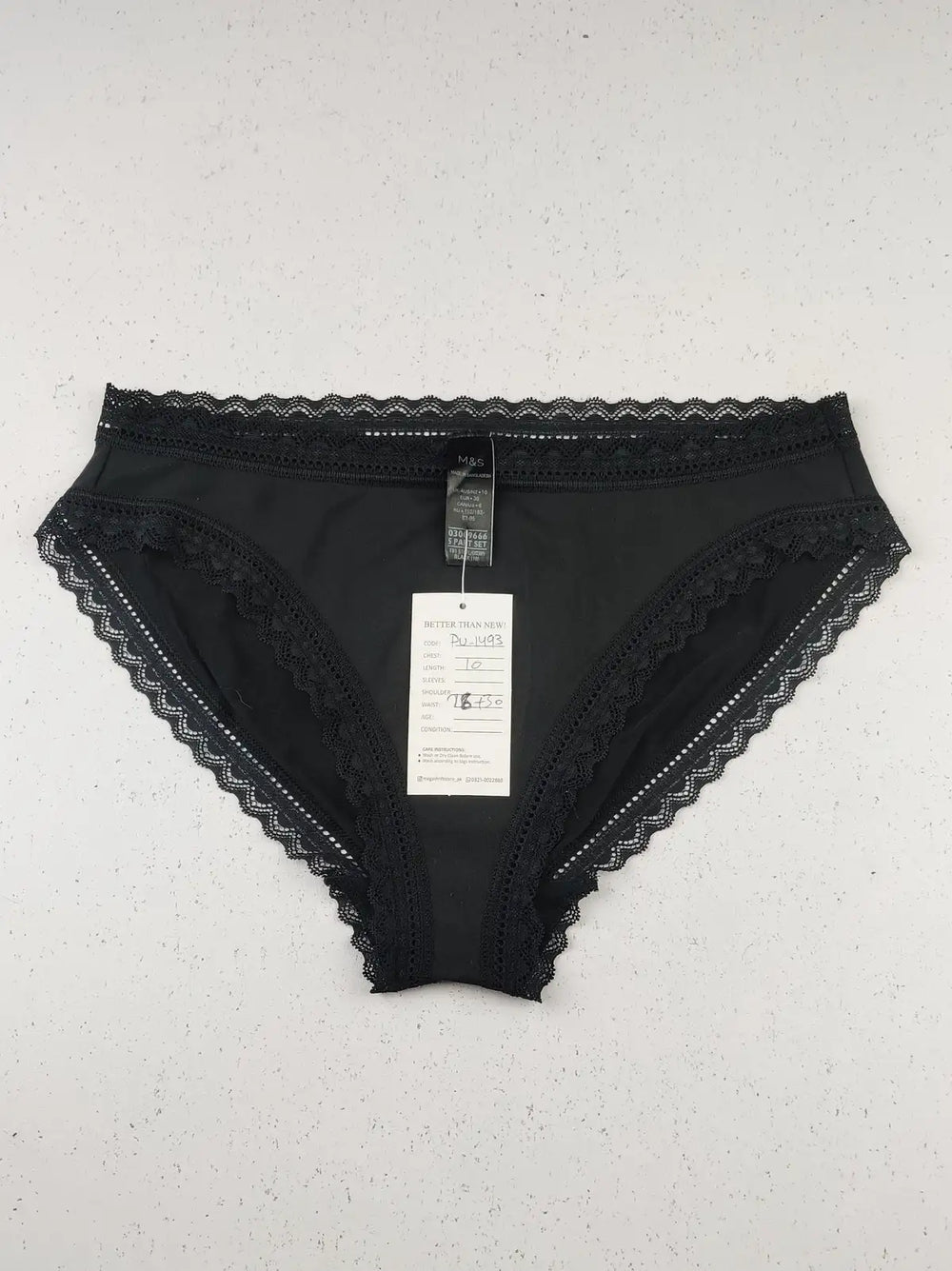Buy online pre-used pre-loved 100% authentic & Original branded Marks & Spencer (PU-1493) available in Pakistan. Top international brands avilable.