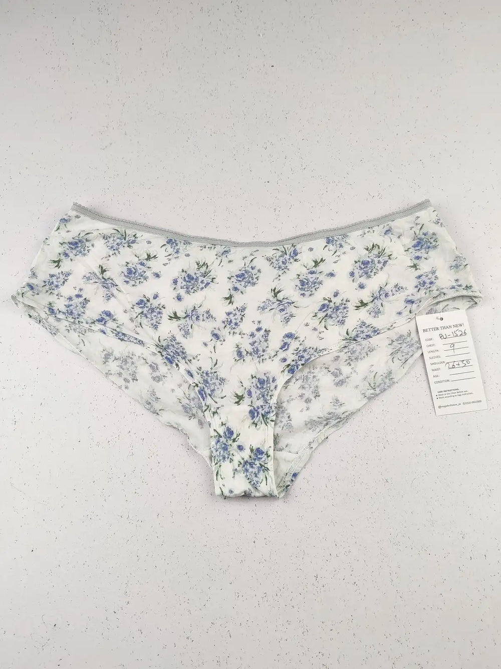 Buy online pre-used pre-loved 100% authentic & Original branded Marks & Spencer (PU-1526) available in Pakistan. Top international brands avilable.