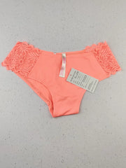 Buy online pre-used pre-loved 100% authentic & Original branded Victoria Secret (PU-1595) available in Pakistan. Top international brands avilable.