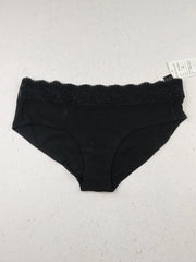 Buy online pre-used pre-loved 100% authentic & Original branded Marks & Spencer (PU-1610) available in Pakistan. Top international brands avilable.