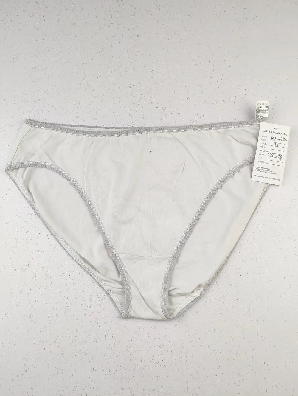 Buy online pre-used pre-loved 100% authentic & Original branded Mark & Spencer (PU-1640) available in Pakistan. Top international brands avilable.