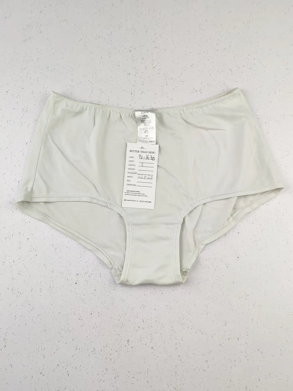 Buy online pre-used pre-loved 100% authentic & Original branded H&M (PU-1670) available in Pakistan. Top international brands avilable.