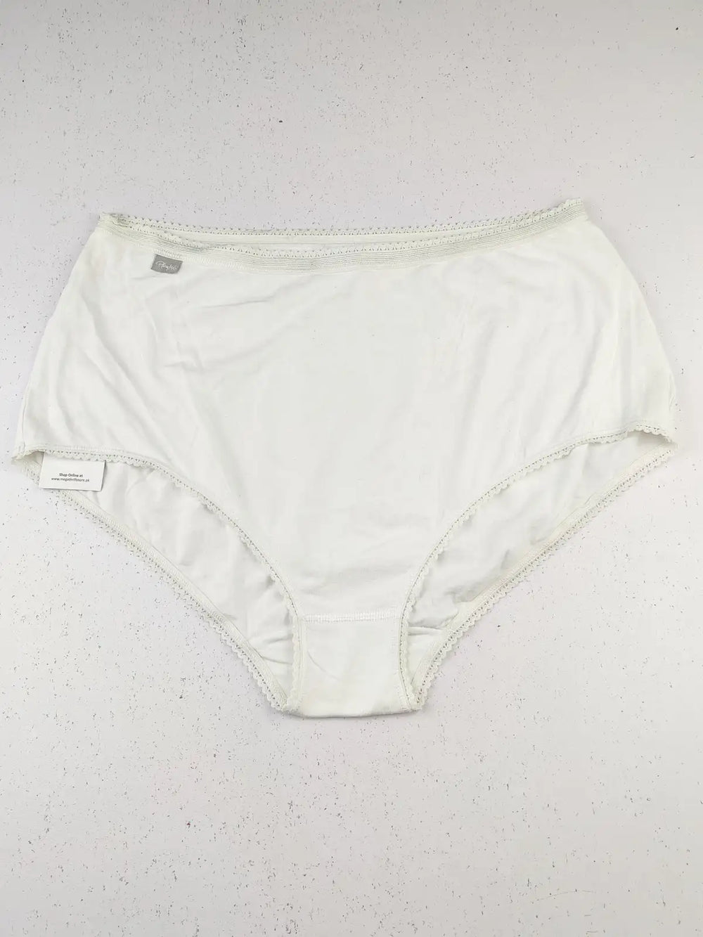 Buy online pre-used pre-loved 100% authentic & Original branded Playtex (PU-1684) available in Pakistan. Top international brands avilable.