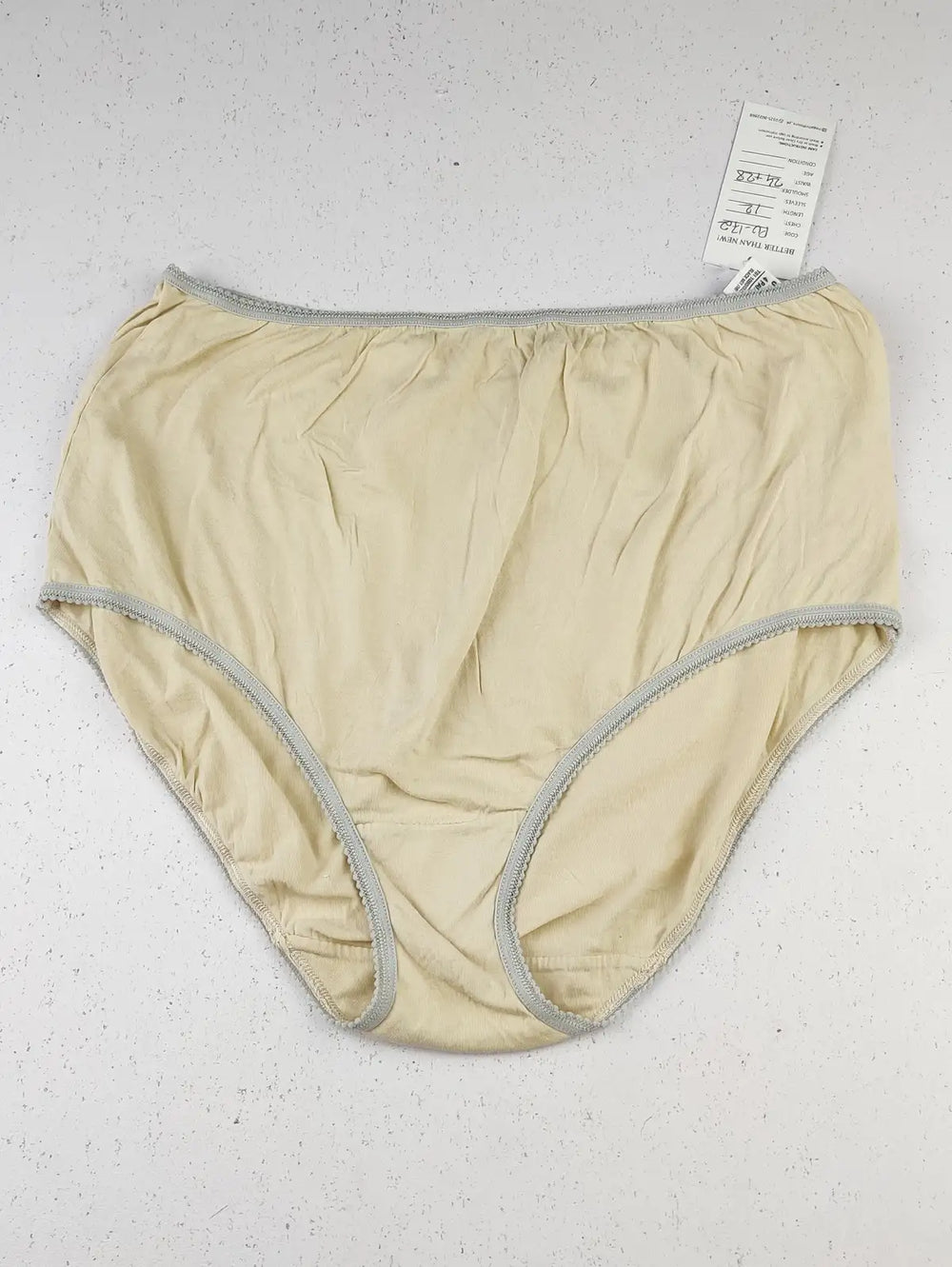 Buy online pre-used pre-loved 100% authentic & Original branded Mark & Spencer (PU-1702) available in Pakistan. Top international brands avilable.