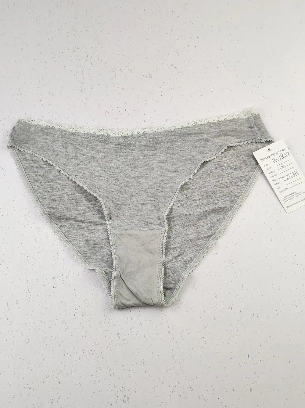 Buy online pre-used pre-loved 100% authentic & Original branded Unknown Brand (PU-1837) available in Pakistan. Top international brands avilable.