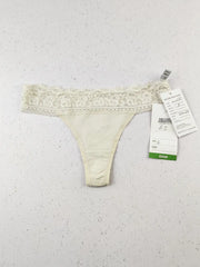 Buy online pre-used pre-loved 100% authentic & Original branded Marks & Spencer (PU-1879) available in Pakistan. Top international brands avilable.