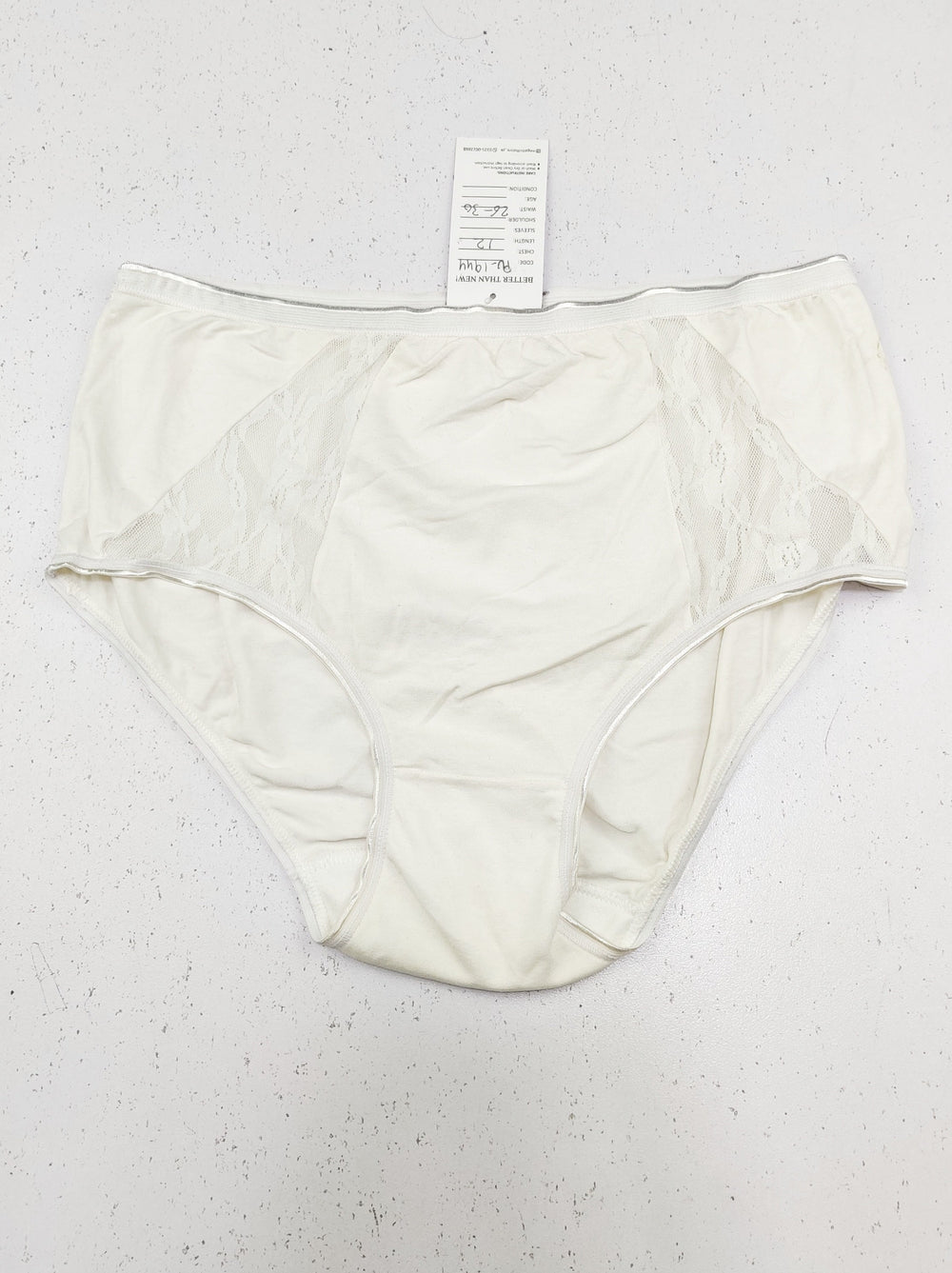 Buy online pre-used pre-loved 100% authentic & Original branded Unknown Brand (PU-1944) available in Pakistan. Top international brands avilable.