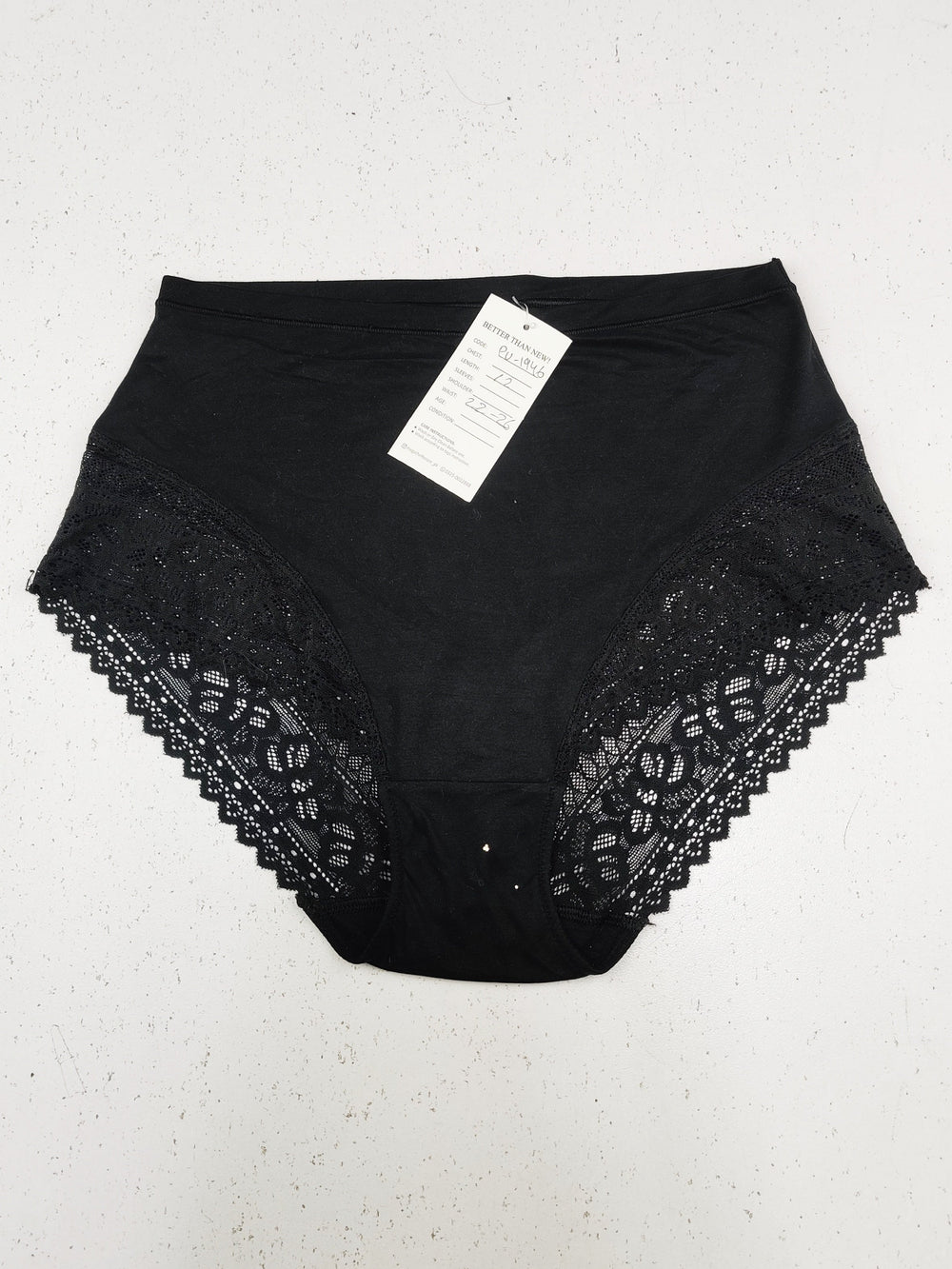 Buy online pre-used pre-loved 100% authentic & Original branded Unknown Brand (PU-1946) available in Pakistan. Top international brands avilable.