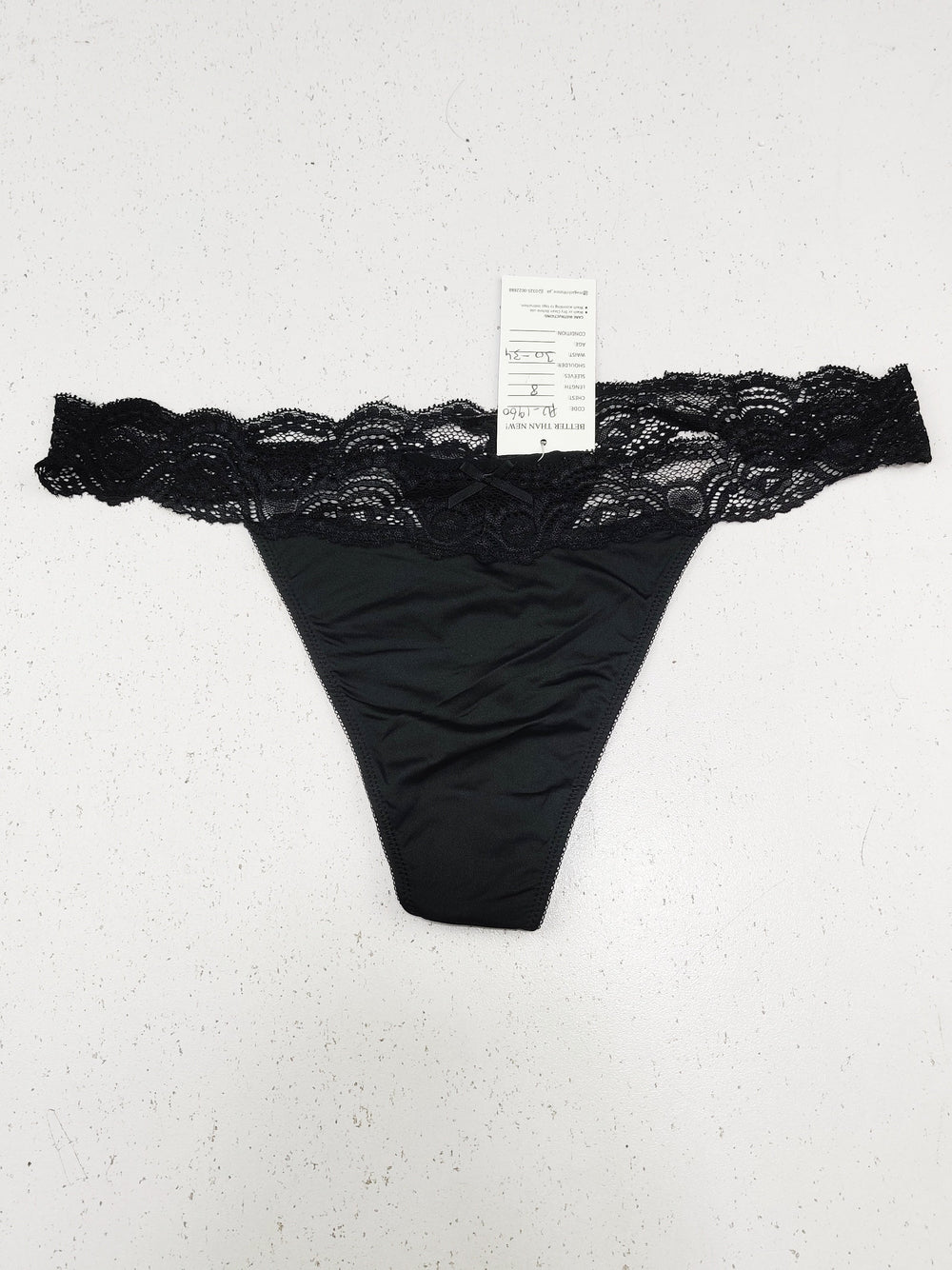 Buy online pre-used pre-loved 100% authentic & Original branded Unknown Brand (PU-1960) available in Pakistan. Top international brands avilable.