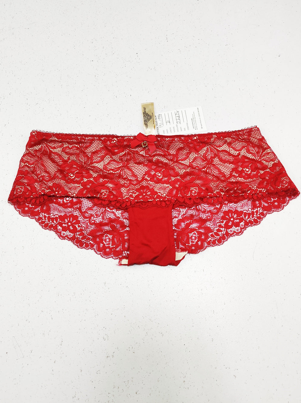 Buy online pre-used pre-loved 100% authentic & Original branded Secret Possessions (PU-1994) available in Pakistan. Top international brands avilable.