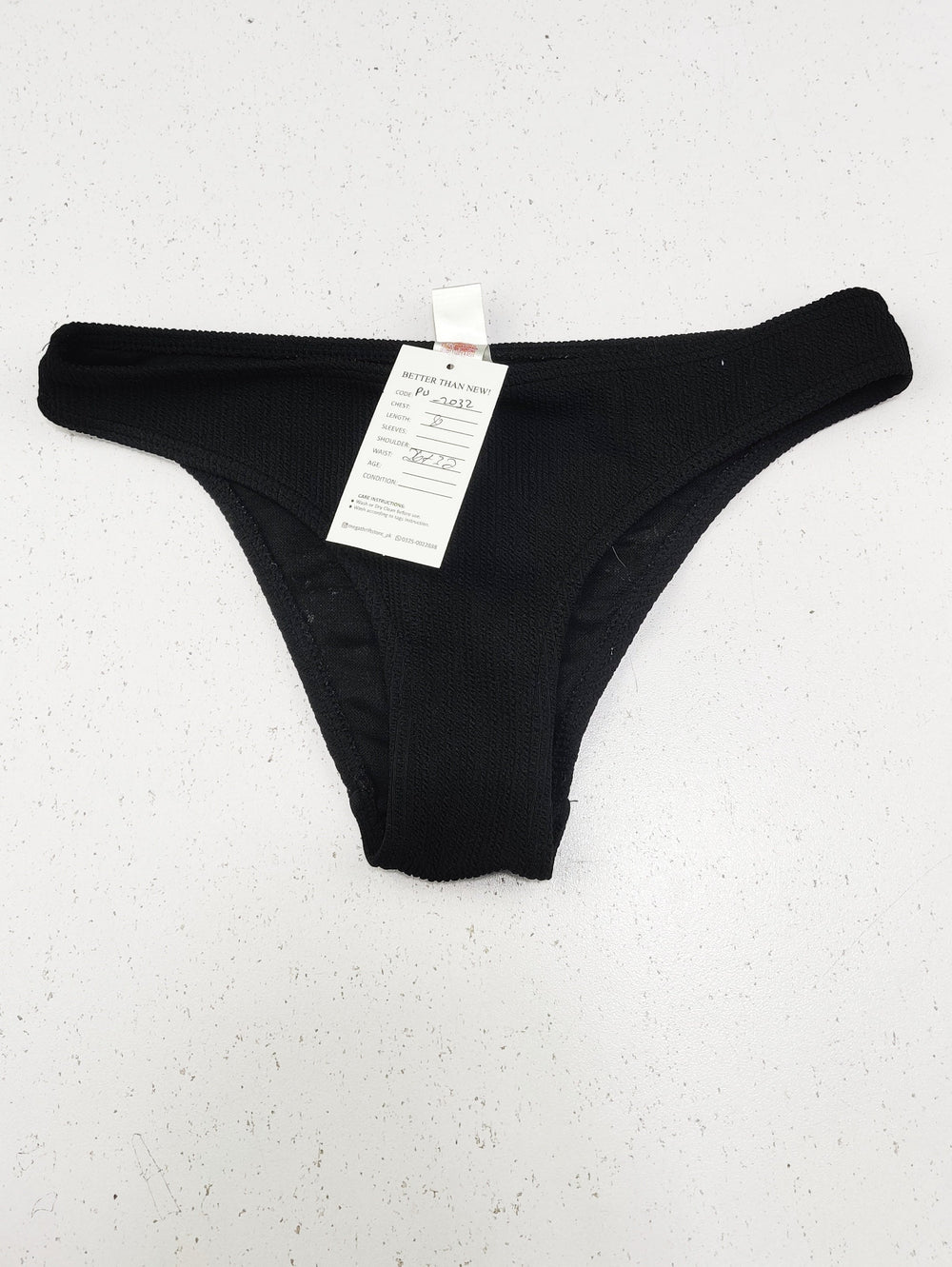 Buy online pre-used pre-loved 100% authentic & Original branded Primark (PU-2032) available in Pakistan. Top international brands avilable.