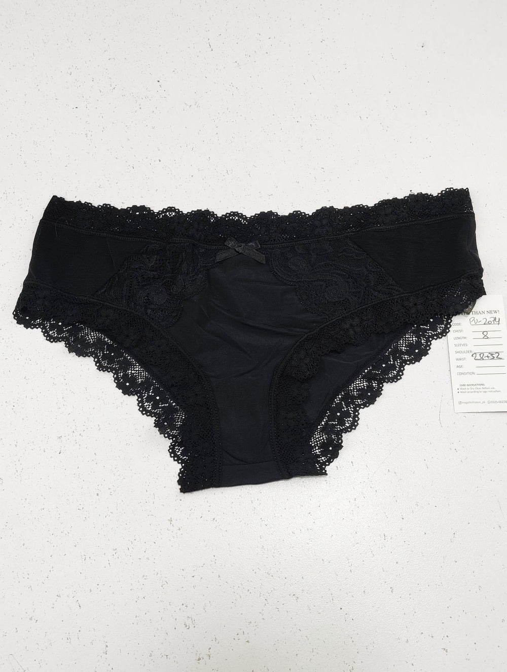 Buy online pre-used pre-loved 100% authentic & Original branded Unknown Brand (PU-2074) available in Pakistan. Top international brands avilable.