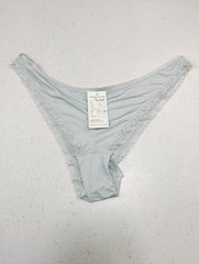 Buy online pre-used pre-loved 100% authentic & Original branded Unknown Brand (PU-2119) available in Pakistan. Top international brands avilable.