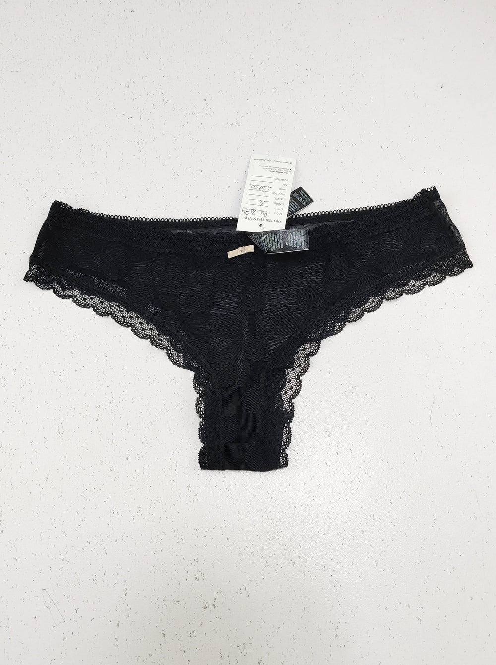 Buy online pre-used pre-loved 100% authentic & Original branded Marks & Spencer (PU-2134) available in Pakistan. Top international brands avilable.
