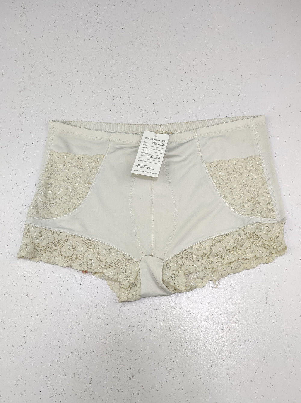 Buy online pre-used pre-loved 100% authentic & Original branded Unknown Brand (PU-2150) available in Pakistan. Top international brands avilable.